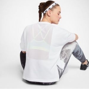 NIKE Dri-Fit Mesh Back Sweatshirt Tee